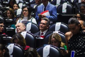 Confirman Voto en Contra de la Reforma Judicial Legisladores del PRI