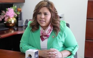 PERSISTE Y AUMENTA DESABASTO DE AGUA POTABLE EN COLONIAS DE SOLEDAD; EL APOYO DEL AYUNTAMIENTO Y GOBIERNO YA NO ALCANZA: DIP. DIANA RUELAS GAITÁN