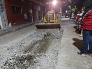 Trabajos de Bacheo Avanzan en el Barrio San Miguel