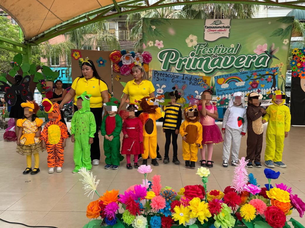Niñas y niños de Tamazunchale celebran la llegada de la primavera con ...