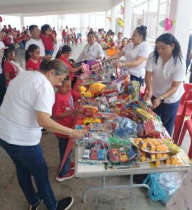 Celebran a madres en centros penitenciarios con actividades que fortalecen la unión familiar