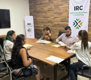 Avanza regularización de predios en municipios potosinos