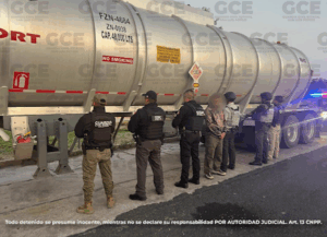 DIVISIÓN CAMINOS DE LA GCE Y AUTORIDADES FEDERALES ASEGURAN 103 MIL LITROS DE COMBUSTIBLE