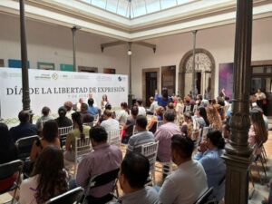 Promueven libertad de expresión como pilar democrático en SLP