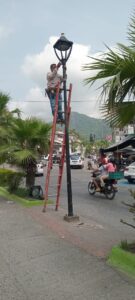 Refuerzan acciones para mejorar el alumbrado público en Tamazunchale
