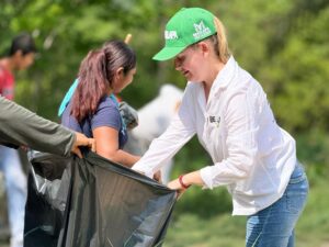 Inicia limpieza de cunetas en comunidades de Matlapa ante temporada de lluvias