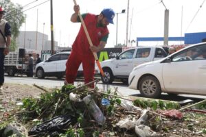 Refuerzan ordenamiento urbano mediante programa de Liberación de Banquetas