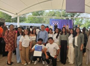 Estudiantes de la UAMRA-UASLP ganan primer lugar en tecnología en la XIX Expo Regional Emprendedora ANFECA