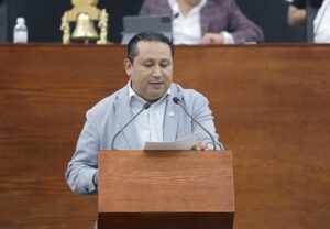SE DEBE REALIZAR LA INMEDIATA DESTITUCIÓN DEL DIRECTOR DE INTERAPAS ANTE GRAVES IRREGULARIDADES EN CONTRATOS DE AGUA: DIP. LUIS FERNANDO GÁMEZ MACÍAS