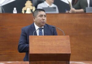 LA SRE DEBE IMPLEMENTAR ACCIONES EFECTIVAS PARA PROTEGER A LOS PAISANOS QUE RADICAN EN LOS ESTADOS UNIDOS: DIP. MARCELINO RIVERA HERNÁNDEZ