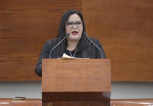 Proponen que se implementen estímulos fiscales para la condonación de adeudos que arrastran los planteles educativos del SEER