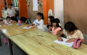 Tamazunchale impulsa acciones para fortalecer la educación en comunidades indígenas