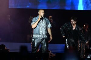 DON OMAR ENLOQUECE A 358 MIL EN LA FENAPO
