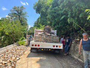 Apoyo municipal llega a Pahuayo San Miguel para reforzar la seguridad de la comunidad