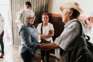 Morena retoma el contacto con sus fundadores y lanza afiliación casa por casa en SLP