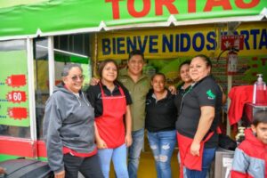 Ricardo Gallardo celebra el Día de San Luis Rey con muestra gastronómica gratuita en la Fenapo