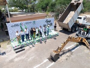 Más escuelas y espacios públicos fortalecen la región Media de SLP