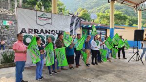 Presidente de Tamazunchale Arranca Obra de Pavimentación en Cacateo
