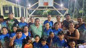 Munícipe ilumina la UDETA para beneficio de los deportistas
