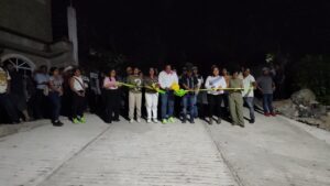 Vecinos de Pemucho estrenan calle pavimentada más segura y cómoda