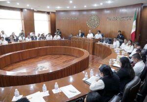 CONGRESO DEL ESTADO, SECRETARÍA DE EDUCACIÓN, SINDICATOS Y ETNIAS, CIERRAN FILAS PARA PUGNAR POR UN PRESUPUESTO ESPECÍFICO PARA LA EDUCACIÓN INDÍGENA EN SLP
