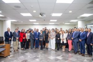 AUTORIDADES DEL PODER JUDICIAL SE REÚNEN CON JUEZAS Y JUECES