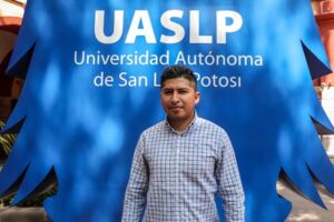 Egresado de Arquitectura de la UASLP consigue patente única del IMPI por sistema domótico para viviendas pequeñas