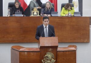 Se aprobó el decreto que expide el reglamento para la inscripción en el muro de honor del congreso del estado de san luis potosí: Dip. Luis Felipe Castro Barrón