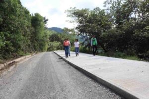 GOBIERNO SUPERVISA OBRAS DE MOVILIDAD EN LA HUASTECA