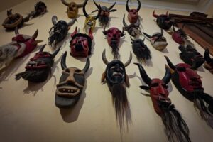 DONACIÓN DE MÁSCARAS DE PERÚ AL MUSEO NACIONAL DE LA MÁSCARA