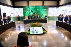 Gobernador Ricardo Gallardo Cardona inaugura la 64ª Asamblea de ASETUR en San Luis Potosí