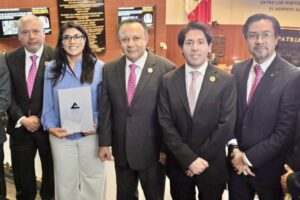 CANACO presenta a senadores potosinos propuestas para fortalecer al sector terciario