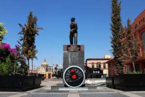 CELEBRA EL DÍA DE MUERTOS EN EL MUSEO DEL FERROCARRIL