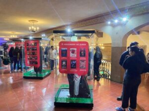MÁS DE 200 PERSONAS EN LA INAUGURACIÓN DE LA EXPOSICIÓN NÚMERO 13 DE GALERÍA 1941