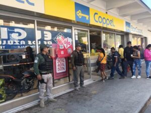 OPERATIVO BUEN FIN EN LA HUASTECA POTOSINA TRANSCURRE EN ORDEN CON PRESENCIA DE LA GUARDIA CIVIL ESTATAL 