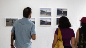 INVITAN A LA CHARLA “TODO DEPENDE DEL CRISTAL CON QUE SE MIRA”