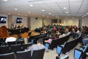 Analizan en la UASLP la figura de Maximiliano I durante la presentación del libro “Los malos de la historia”