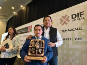 EMPRENDEDORES CON DISCAPACIDAD RECIBEN APOYO DE PROGRAMA DICAPACITADOS