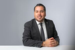 Egresado de la UASLP comparte su visión sobre la inteligencia artificial y la verificación de datos