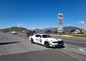 DIVISIÓN CAMINOS DE LA GCE FORTALECE SEGURIDAD VIAL Y APOYO A CONNACIONALES EN CARRETERAS DE SAN LUIS POTOSÍ