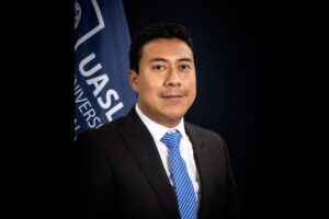 Especialista de la CARHS advierte que la pobreza infantil requiere atención integral más allá del apoyo económico 