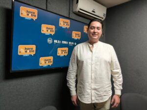 Destaca egresado de la Maestría en Salud Pública de la UASLP por su labor profesional en hospital de Berlín