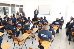 AYUNTAMIENTOS DEBEN PRIORIZAR LA FORMACIÓN DE NUEVOS PERFILES POLICIALES: JESÚS JUAREZ HERNÁNDEZ