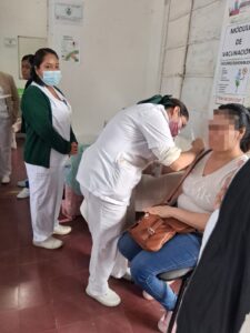 Refuerza Gobierno Municipal jornada de vacunación y prevención en Tamazunchale