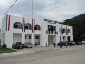 Ayuntamiento de Matlapa emite alerta por uso de recetas médicas de administraciones pasadas