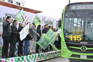 RICARDO GALLARDO RENUEVA TRANSPORTE PÚBLICO URBANO