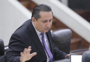 LOS CABILDOS DE SOLEDAD Y VILLA DE POZOS PRESENTARÁN EN BREVE SOLICITUD PARA MODIFICAR DECRETO DE INTERAPAS Y DESINCORPORARSE: DIP. LUIS FERNANDO GÁMEZ