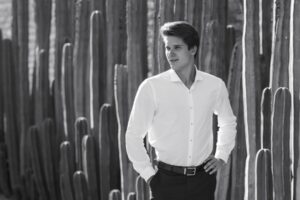 “UNA GALA ROMÁNTICA” CON VLADIMIR PETROV