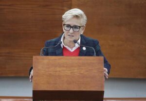 PLANTEAN REFORMAR  EL CÓDIGO PENAL DEL ESTADO PARA SANCIONAR LA PRÁCTICA INDEBIDA DE CIRUGÍA ESTÉTICA.