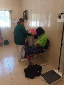 SMDIF facilita atención médica especializada a persona en atención de salud mental